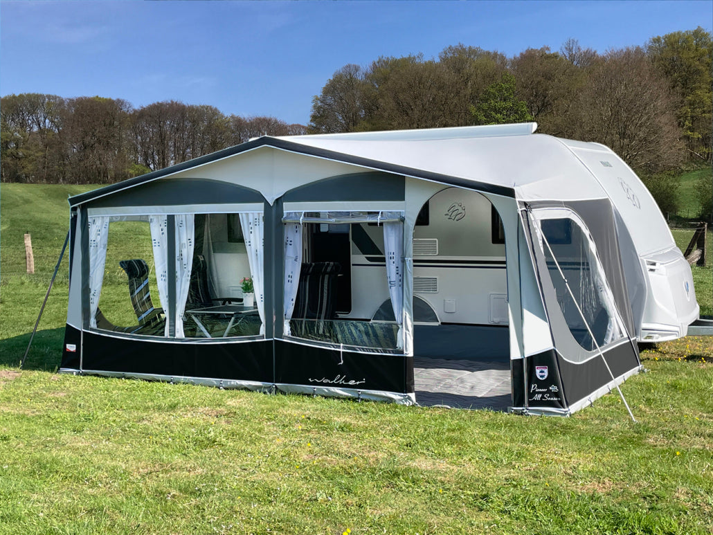 Walker Pioneer 240 All Season Easy-Door Caravanvoortent