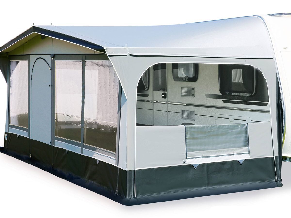 Brand Como 240 Caravanvoortent